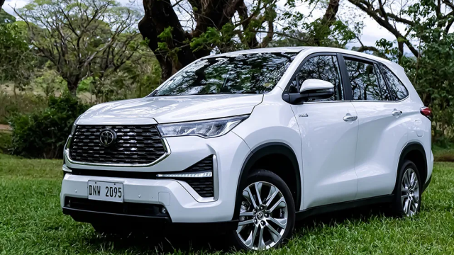 Review Toyota Innova Zenix Hybrid 2026, Konsumsi BBM, Kenyamanan, dan Worth It untuk Keluarga?