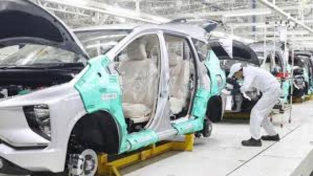 Perkembangan Industri Otomotif di Era Kendaraan Listrik